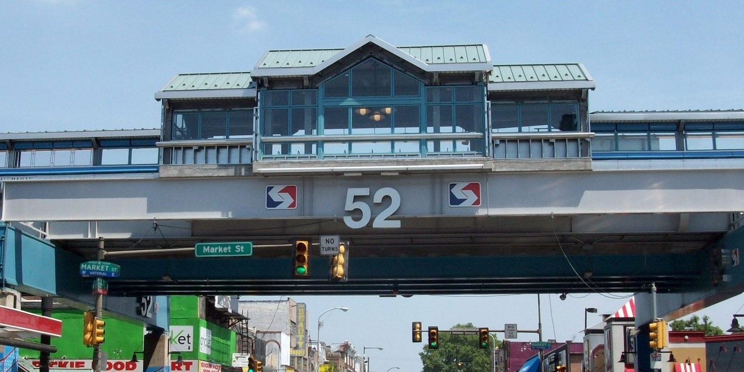 52nd St Septa Sign